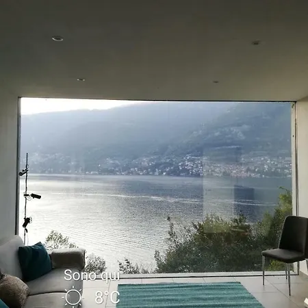Modern Luxury With Incredible Lake View Moltrasio